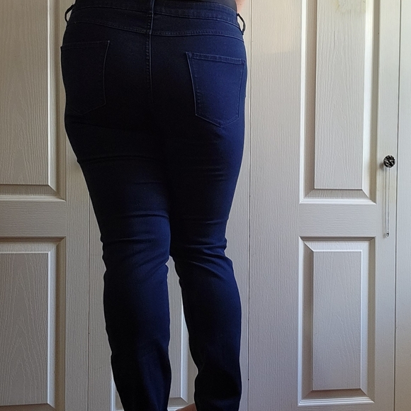 Dark Blue Skinny Jeans - Picture 3 of 6